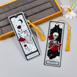 Look Book Skull Acrylic Bookmark Vintage Gothic Style For Fiction Fans Dark Romantic Gift For Wife