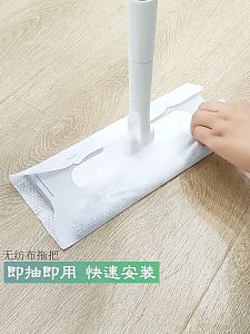 ไม้ถูพื้น ด้ามไม้มีความยืดหยุ่นสูง งอได้แต่ไม่หัก