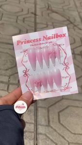 PrincessNailbox[mãTP05]móng úp sơn gelthiết kế thủ công(tặng keodũamiếng dángiấy lau…)