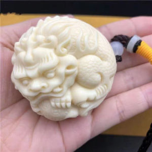 Feng Shui Pixiu Statue Pendant Imitation Ivory White Guardian Lion Car Hanging Ornament Lucky Money Amulet  Home Office Decor
