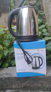 T9 ấm siêu tốc 18l electric inox 304 thép chống gỉ. đun sôi siêu nhanh công suất 1500W. Bảo hành 6 tháng