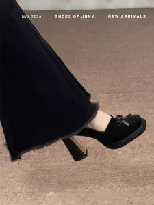 รองเท้าส้นสูงหัวเหลี่ยมสไตล์ฝรั่งเศสย้อนยุคสำหรับผู้หญิง ฤดูใบไม้ผลิและฤดูใบไม้ร่วง รองเท้าส้นหนาแบบลำลอง รองเท้าส้นแบนแบบสวมหัวกลม