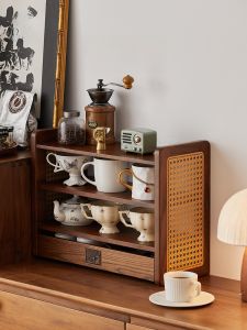 เก้าอี้แบบไม้เรียบหรูสำหรับรับประทานกาแฟในห้องนั่งเล่น ชั้นวางของเก็บแก้วน้ำแบบพับได้พร้อมที่วางของสำหรับตกแต่งบ้าน