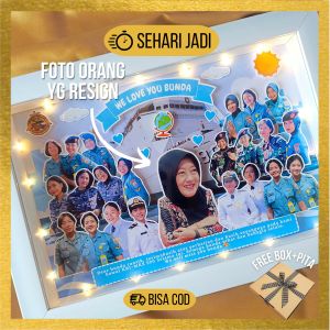 Scrapframe Karikatur 3D Popup Pigura 34x25cm Kado Perpisahan Wisuda Ultah