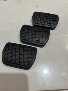 KARET INJAKAN PEDAL REM MATIC AVANZA XENIA RUSH TERIOS AGYA AYLA ROCKY ORIGINAL