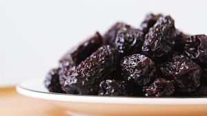 พุทราดำ.黑枣 รสชาตินุ่ม ผิวบางและแกนเล็ก