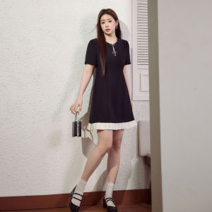 Elegant Black Slimming A-Line Dress for Plus Size