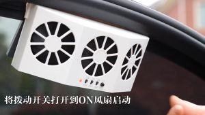 พัดลมระบายความร้อนรถยนต์ 3 หัวเครื่องระบายความร้อนแบบพกพาแบบชาร์จพลังงานแสงอาทิตย์ดูดระบายความร้อนภายใน 2.4V หลายมุมปรับได้สำหรับรถบรรทุก SUV