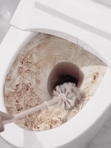 แปรงขัดชักโครก ที่ขัดส้วม ได้ทั้งแขวนและตั้งไม่ต้องเจาะรูให้พนังเสียหาย ที่ขัดห้องน้ำ สะดวกและน้ำหนักเบา ขจัดสิ่งสกปรกของจุดบอ