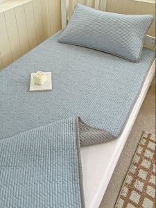 Kiss Dear | Non-slip Cotton Bed Cover Tatami 1 Set