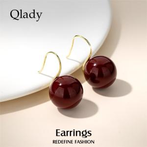Red Pearl Earrings Womens Fashion Elegant Style New 2025 High-End Sensation Lightweight Luxury Dangle Earrings for Autumn Winter