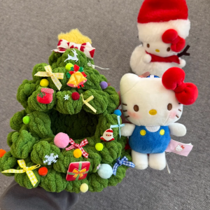 Hand Knitted Christmas Tree Hellokitty Doll Clothes KT Cat Decorative Dolls Knitwear Yarn Changing Costume Accessories