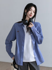 เสื้อเชิ้ตผู้หญิงสีน้ำเงินลายสก็อต ทรงหลวม แขนยาว คอโปโล ผ้าฝ้าย ระบายอากาศได้ดี สำหรับใส่ไปทำงานในฤดูใบไม้ผลิและฤดูใบไม้ร่วง