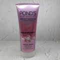 Pond's Facial Foam Wajah 100gr Bright Miracle Ultimate Clarity Niasorcinol Bpom. 