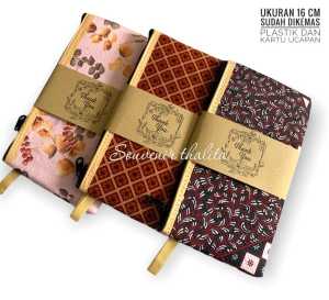 Souvenir Thalita 50Pcs Dompet Batik ukuran 19 cm Resleting Kemasan Plastik Souvenir Pernikahan Murah & Bermanfaat