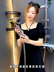 หัวฝักบัวอาบน้ํา 4 จุด พร้อมสามโหมด ประหยัดน้ําหัวฝักบัวอาบน้ํา 4 จุด พร้อมสามโหมด ประหยัดน้ํา