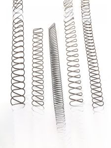 สี่เหลี่ยม ฤดูใบไม้ผลิ ของเล่นแบนบาร์เส้นเส้นผ่านศูนย์กลาง 06-18 สี่เหลี่ยมปริซึมรูปร่างเครื่องมือฮาร์ดแวร์จากกวางตุ้งประเทศจีนเซินเจิ้น