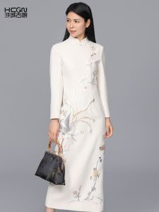 Elegant Embroidered Heavy Work Long Sleeve Stand Collar Qipao Dress Womens Autumn Season A-Line Midi Dress Simple Commute Style