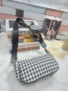 Tas Selempang Wanita Sling Bag Korean Tas Kasual Model Terbaru Tas Pocket Tas Kekinian