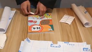 Book Cover สติ๊กเกอร์ห่อปกหนังสือ ลายเพชร พร้อมป้ายชื่อ มีกาวในตัว แบบตัดมุม พลาสติกโปร่งใสหุ้มปกหนังสือ