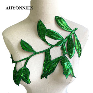 1 Piece 22*28cm Fashion Green Sequins Leaf Parch For Costume Dress Coat Iron on Patch for Clothing DIY Decoration