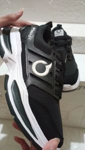 Sepatu Sneakers pria wanita terbaru sepatu olahraga pria wanita keren sepatu sport pria sepatu lari sepatu sekolah hitam polos