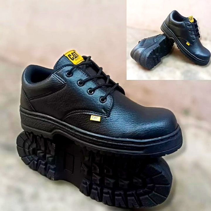 Sepatu Safety Proyek Pria Ujung Besi Cocok Untuk Kerja Lapangan