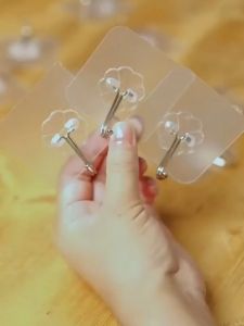 10pcs Nail-free transparent plastic hooks waterproof strong adhesive traceless suitable for kitchen bathroom office