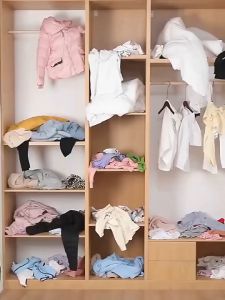 ไม่จําเป็นต้องเจาะ ชั้นวางของในตู้เสื้อผ้า ชั้นวางเสื้อผ้ายืดหดได้ ชั้นวางในตู้เสื้อผ้า แบบถอดออกได้ของในตู้ปรับความยาวได้37-100cm ชั้นเก็บเสื้อผ้า