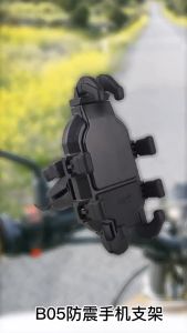 Giá đỡ kẹp điện thoại trên xe máy xe đạp xoay 360 độ chuyên nghiệp