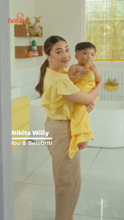 Zwitsal Baby Bath Hair and Body Sabun Mandi Bayi Natural Aloe Vera 2 in 1 300ml x2