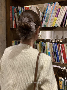 ยางรัดผมผ้าตาข่ายยูเกนเนอร์หลายชั้นพร้อมโบว์ผีเสื้อสำหรับผู้หญิง ยางรัดผมยืดหยุ่นสูง ยางรัดผมแบบสองชั้น เครื่องประดับผมสไตล์สตรีทแฟชั่น