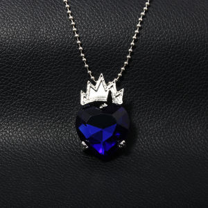 Movie Descendants Necklace Evie Fairest Red Heart Crown Pendant Necklace for Women Jewelrry Accessories