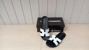 CAPHARNAUM AULIA 401 Sandal Flat Casual Wanita Sendal Slop Wanita Model H