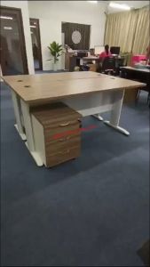 Package Office Table with 3 Drawer - Promotion Set / Meja Pejabat sekali Laci Berkunci