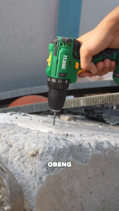 ISKU Mulitifungsi Brushless Mesin Bor Lithium 21V 2000mAh Battery Cordless Drill Set Torsi 40N.M