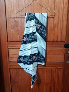 bawahan sembong//sapit urang batik katun