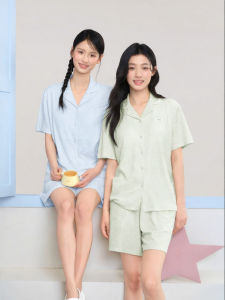 Secret World | Padded Chest Home Wear Can Be Worn Outside Set