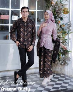 Kebaya Wanita Couple Satu Setel Wisuda Lamaran Tunangan Nikahan Pasangan Remaja Baju Batik Terbaru