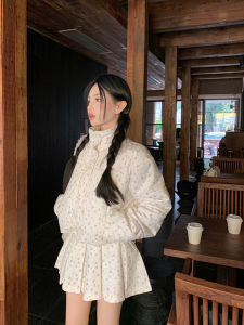 Bộ Đồ Lót Nhung Dày Mùa Đông Cho Nữ Áo Khoác Ngắn Họa Tiết Hoa Váy Xếp Ly Quần Áo Hai Mảnh Trang Phục Công Sở Thường Ngày