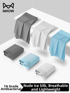 MiiOW | Disposable Breathable Sterilized Underwear Men Briefs