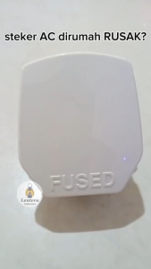 Colokan Listrik steker AC steker 3 kaki putih Broco