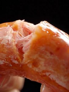 Lạp Xưởng Tươi Tròn Ít Mỡ Tỉ Lệ Nạc Cao 90% Nguyên Liệu Sạch An Toàn- VỰA KHÔ PHI YẾN