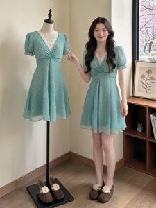 Đầm Phong Cách Pháp V-Neck Dây Ren Gọn Eo