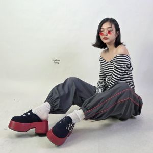 กางเกงขาจั๊ม เเต่งกุ้น