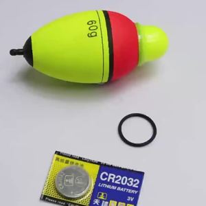 Perut Besar Cahaya Malam Melayang Jauh Ikan Mas Perak Ikan Mas Besar Ikan Terapung Tiang Laut Tiang Lempar Ikan Perahu Pancing Laut Elektronik Memancing Malam Memancing Di Atas Batu Ikan Terapung