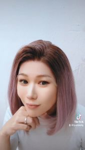 Ryuuta Wig Deep Part Half Lace Wig Bob Medium Sedang Clara Ash Pink 14 inch 35 cm
