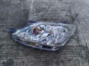 Innova 2012-2015 headlight per side