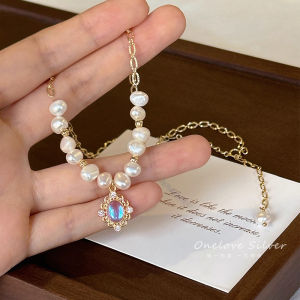 Long Pearl Necklace Womens Style water Pearl Elegant Luxury Sweater Chain Accessory Original Design Cross Chain Gold Color