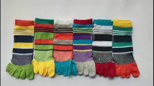 Fashions Five Finger Socks Mans Cotton Striped Colorful Business Young Dress Funny Soft Elastic Sweat-Absorbing Toe Short Socks